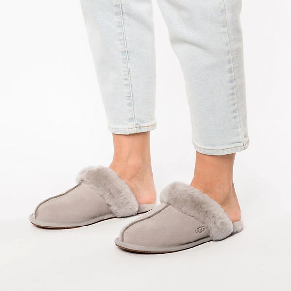 Ugg W Scuffette Ii Lammfell-Hausschuhe 4 Ugg W Scuffette Ii Lammfell-Hausschuhe – Bild 2