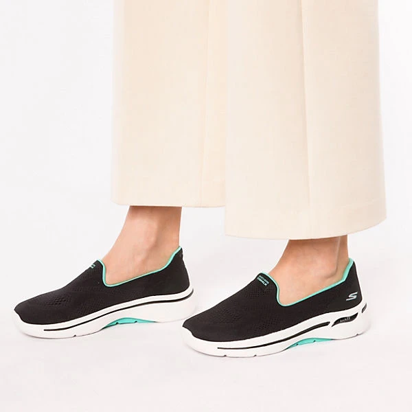 Skechers Go Walk Arch Fit Imagined Sportliche Slipper 4 Skechers Go Walk Arch Fit Imagined Sportliche Slipper – Bild 2