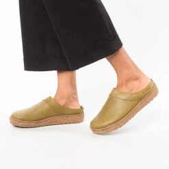 Haflinger Travel Clogs -Mode-Sandalen-Shop 23199485 02