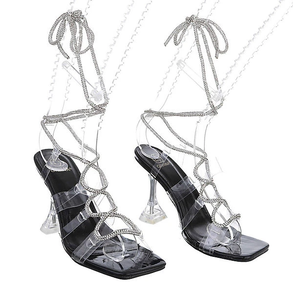 Sandalen & Sandaletten Hakenschnürung, Trichterabsatz, Strass, Kette, Transparentes Obermaterial, Transparenter Absatz 6 Sandalen & Sandaletten Hakenschnürung, Trichterabsatz, Strass, Kette, Transparentes Obermaterial, Transparenter Absatz – Bild 4